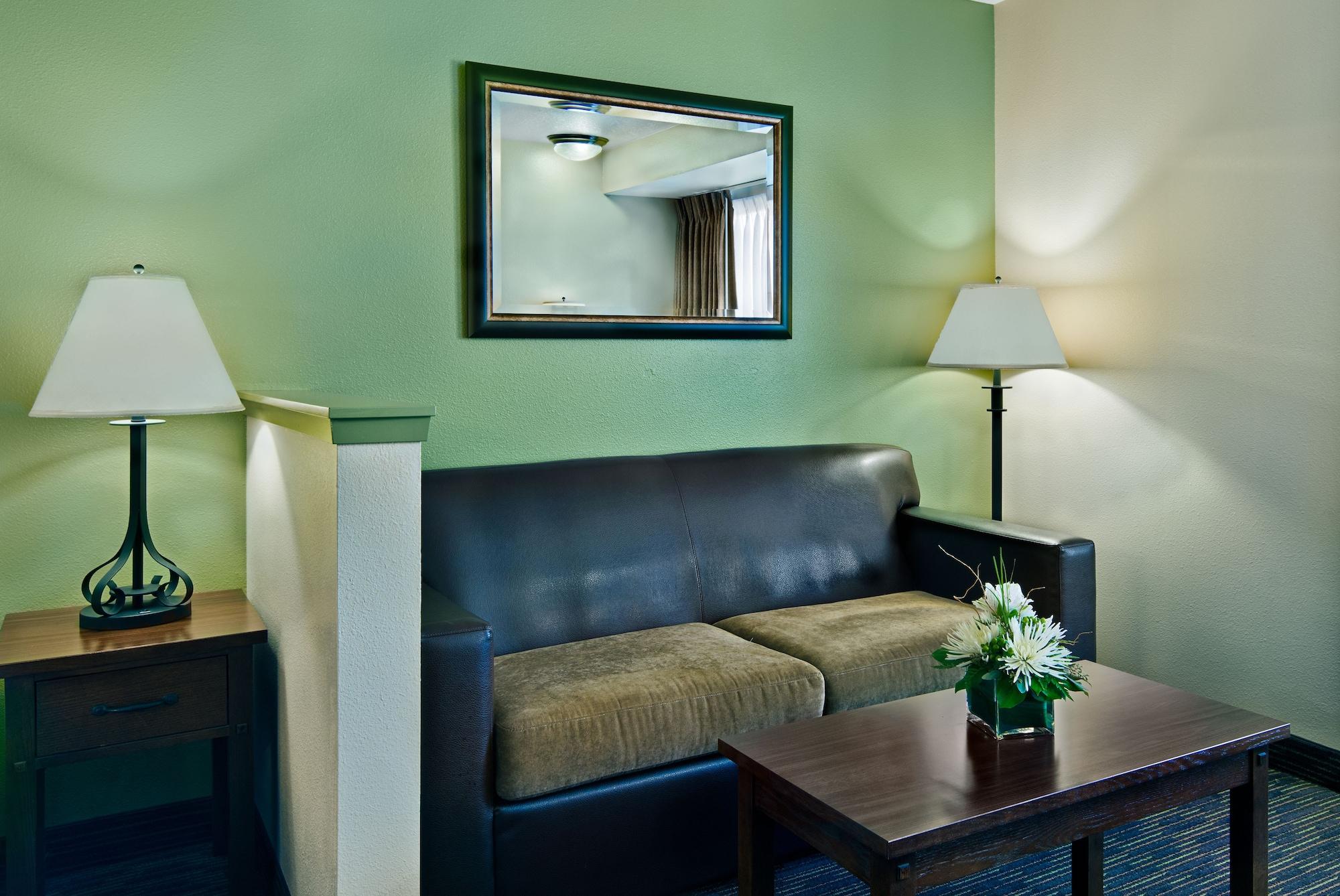 Oxford Suites Hermiston Extérieur photo
